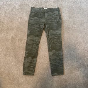 Camo Ankle Jeans